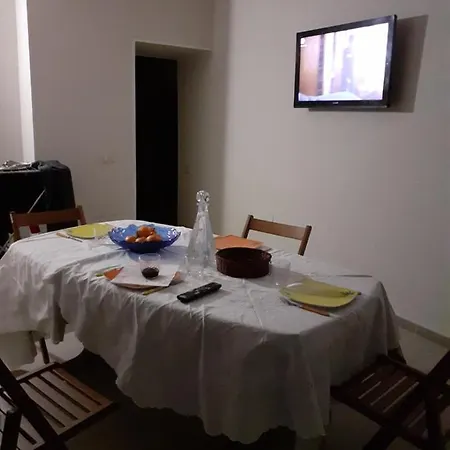 Maison Campidanese Santa-giusta Or,5 K M De La Plage Santa Giusta